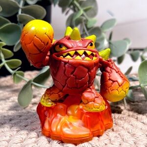 3/$25🌟 SKYLANDERS ⋆ Eruptor Character Figure